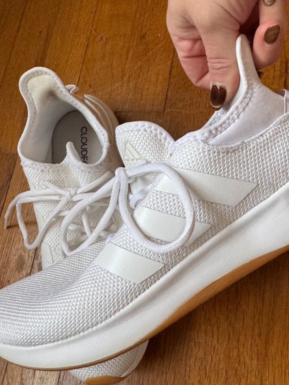 Adidas Cloudfoam Sneakers Womens 9 White Running Shoes Lightweight Lace Up
